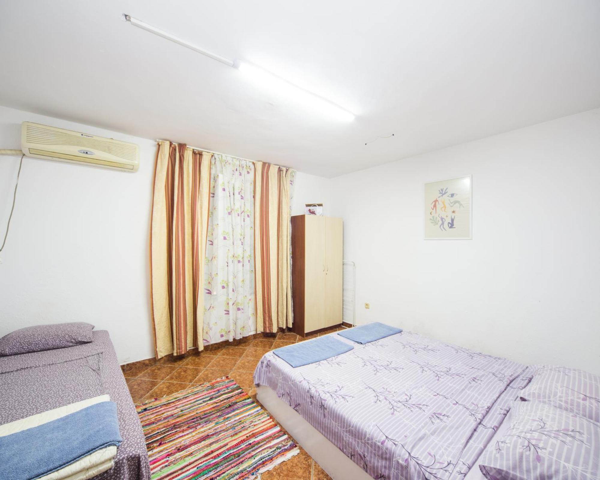 Center - Basic Flat - 10 Min To The Beach Burgas Exterior photo