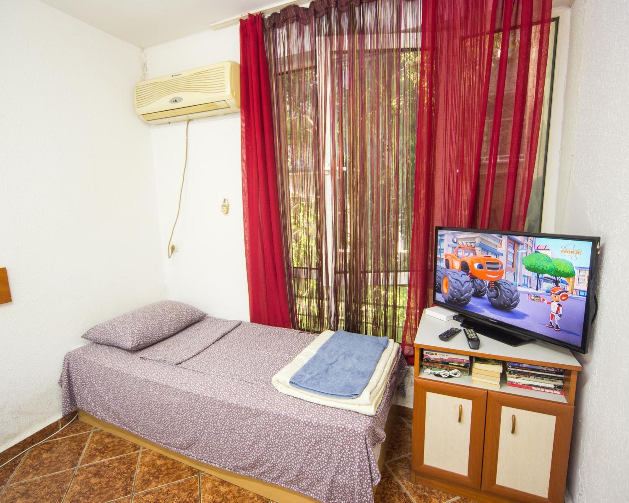 Center - Basic Flat - 10 Min To The Beach Burgas Exterior photo