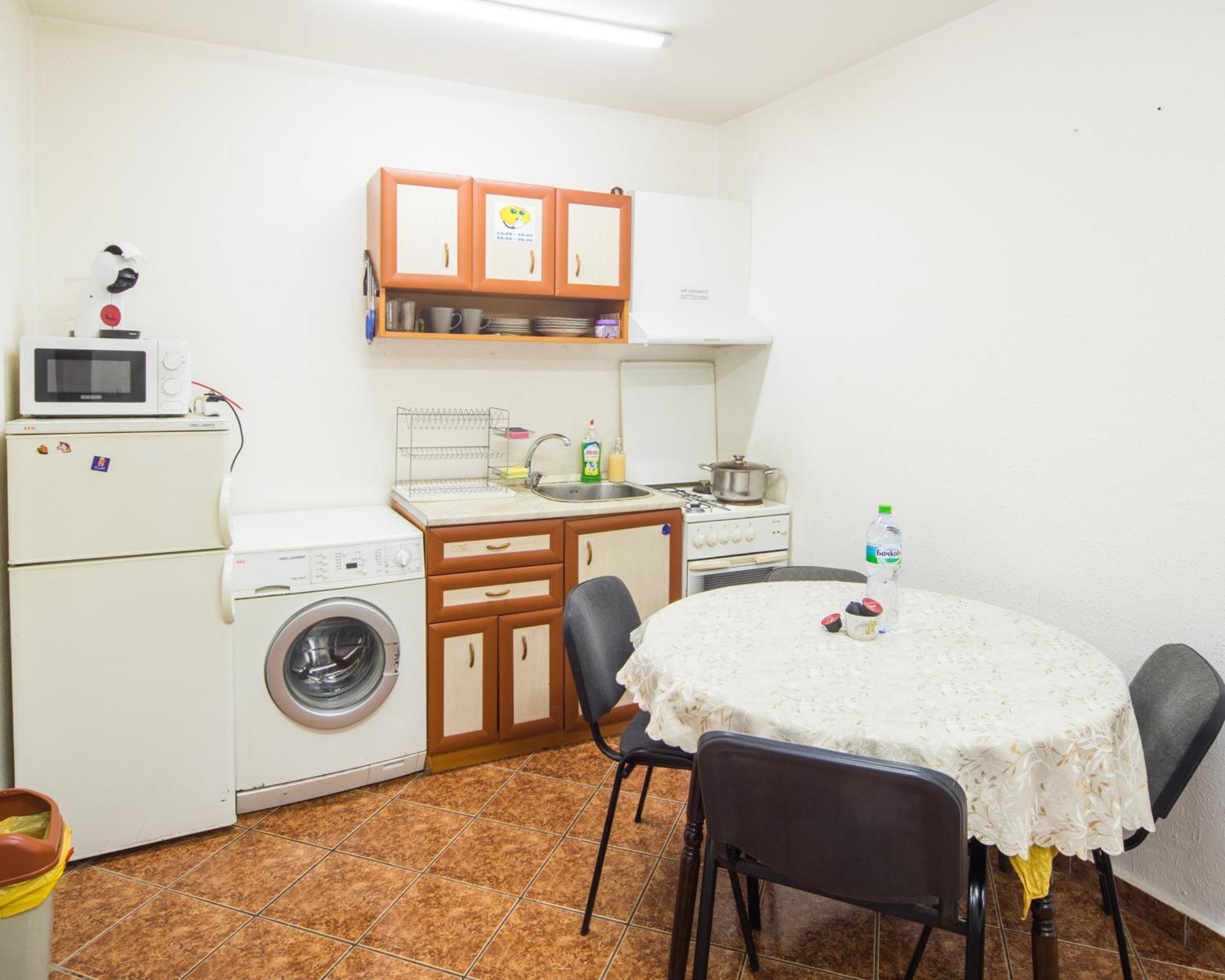 Center - Basic Flat - 10 Min To The Beach Burgas Exterior photo